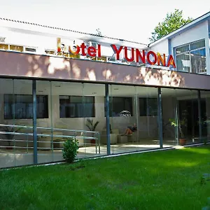 Yunona 3* Napospart